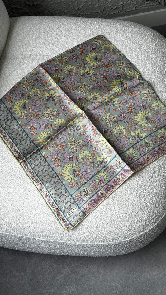 Belli Gri Çok Renkli Etnik Desen %100 Twill İpek Eşarp 4314-80